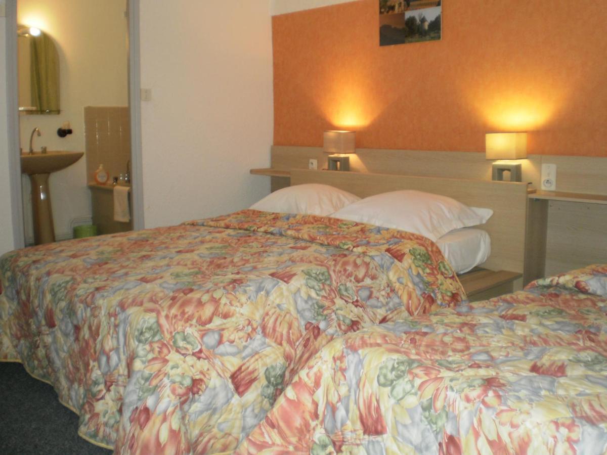 Hotel De La Gare Montlucon Bagian luar foto